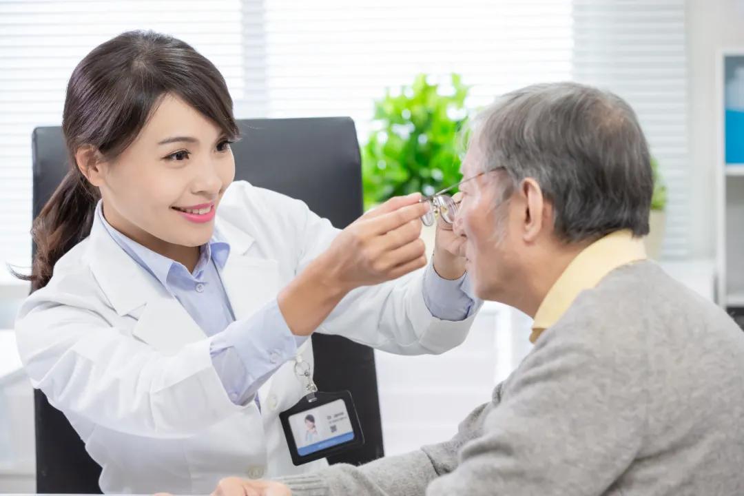 讓近視老花人群愛(ài)不釋手的美麗島“漸進(jìn)多焦鏡”好在哪？