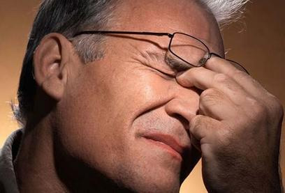 漸進(jìn)多焦老花鏡眼鏡好不好，解決老花近視請佩戴多焦老花鏡
